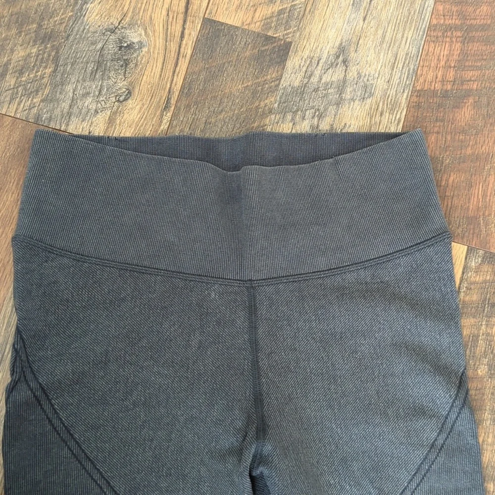 Aerie Offline Leggings - Picture 2 of 4